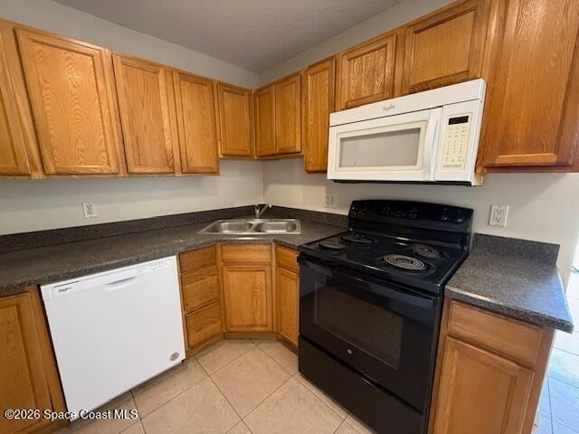 Building Photo - 660 Minnie St