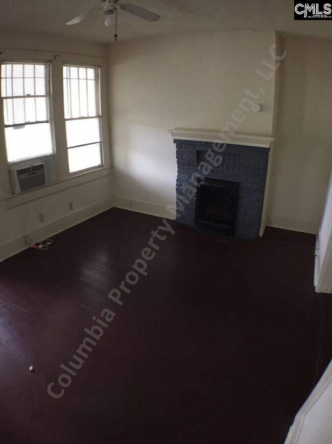 Building Photo - 2400 Cypress St