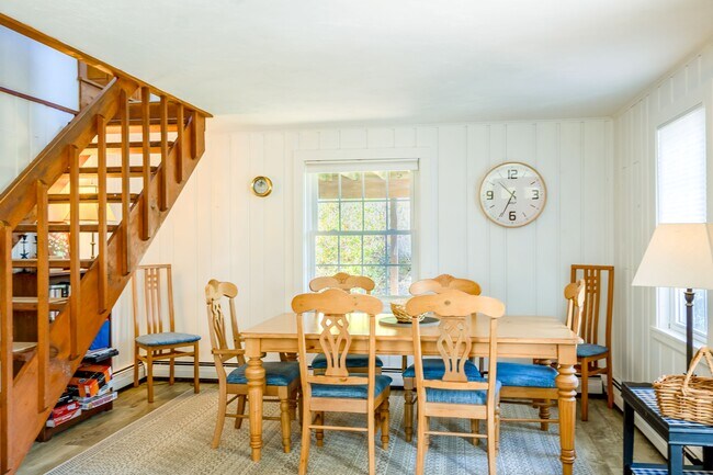 Building Photo - 3 Bemis Rd