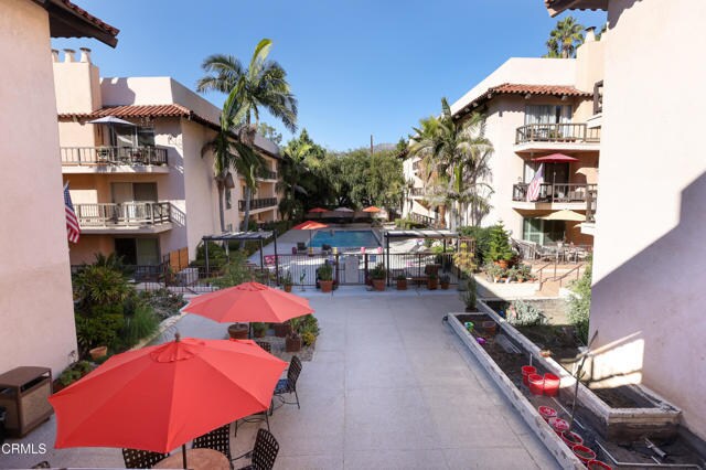 Building Photo - 1127 E Del Mar Blvd