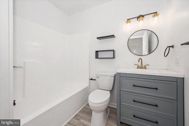 Building Photo - 426 Washington St