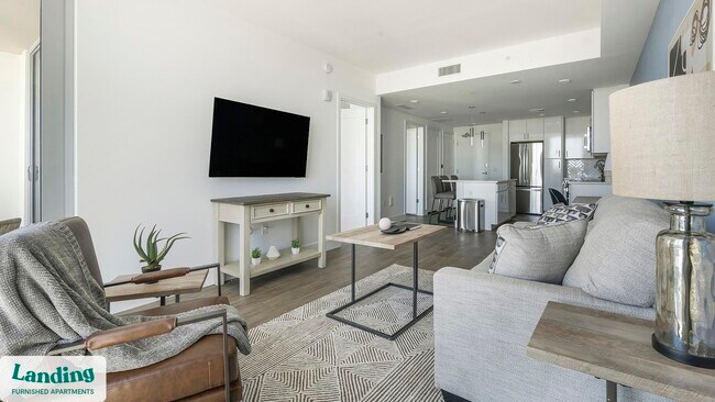 Building Photo - 1950 Mayfair St