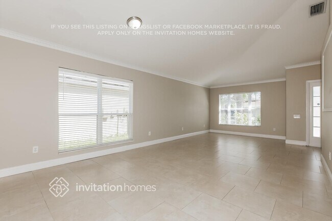 Building Photo - 10206 Hunters Haven Blvd