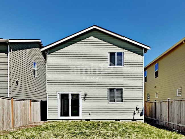 Building Photo - 1986 NW 22nd St