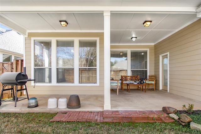 Building Photo - 750 Bradford St