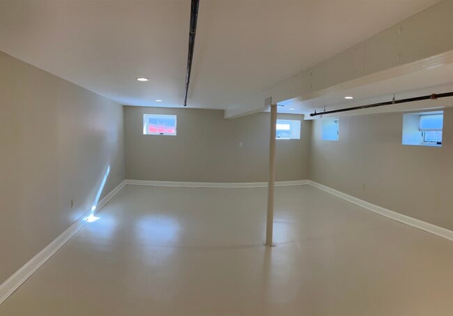 Building Photo - 42 Potato Barn Ln