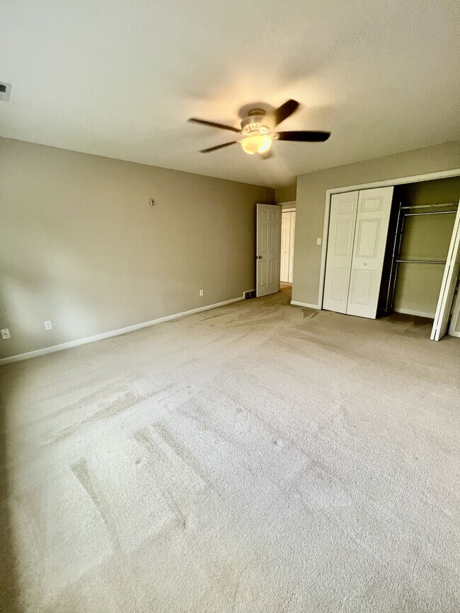 Building Photo - 171 Windwood Dr