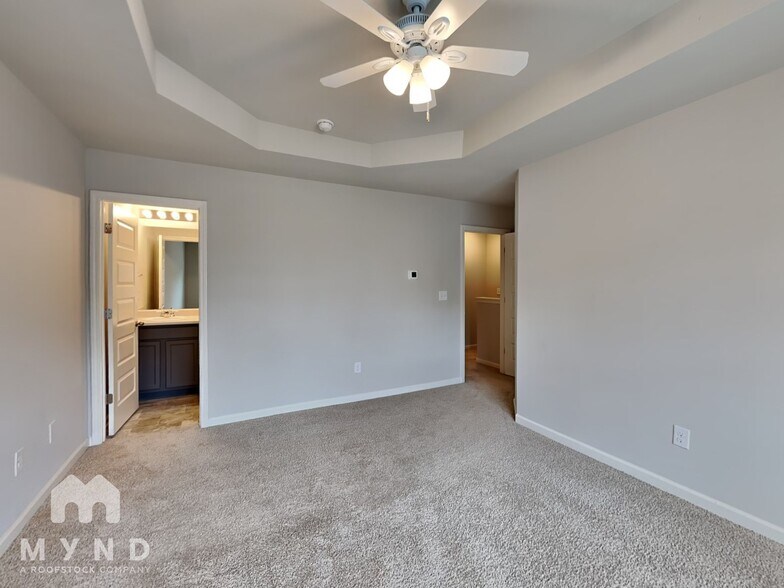 Building Photo - 2650 Parrish Ct