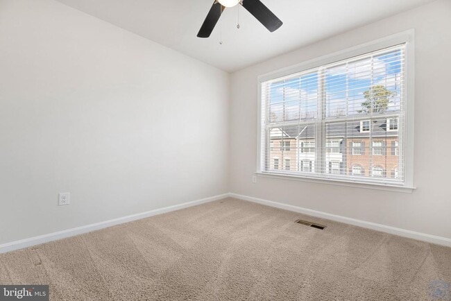 Building Photo - 15211 Lady Lauren Ln