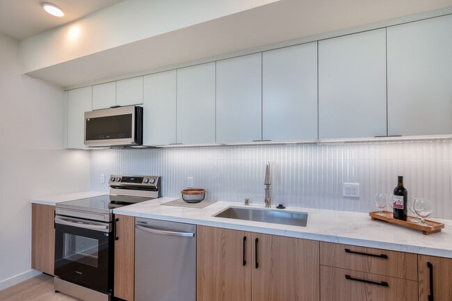 Building Photo - Welcome to the Gramercy