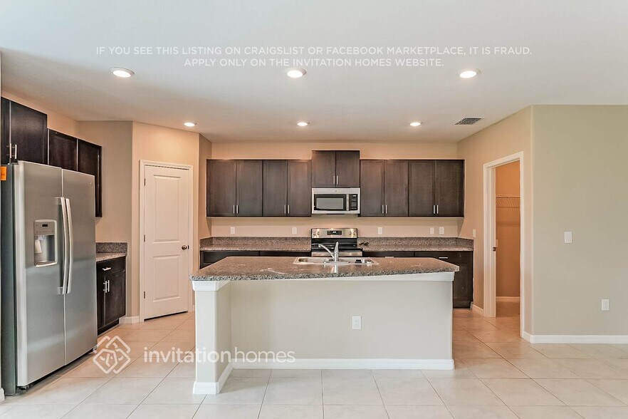 Building Photo - 15532 Colt Creek Pl