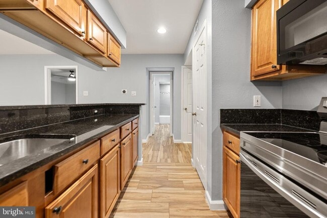 Building Photo - 3309 Wyndham Cir