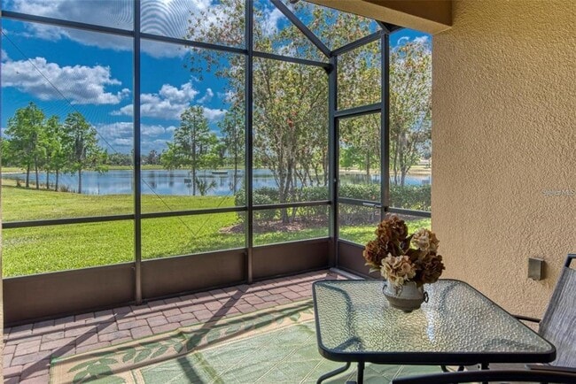 Building Photo - 2310 Palm Tree Dr