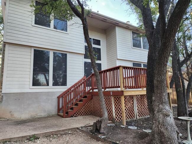 Building Photo - 3726 Harvey Penick Dr