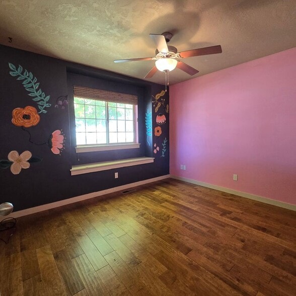 Building Photo - 1582 Poplar Ave