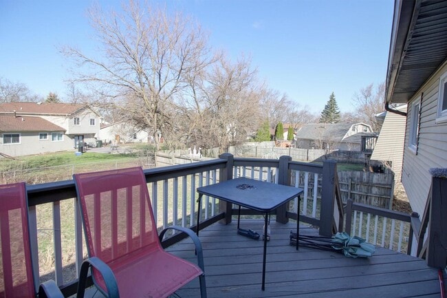 Building Photo - 147 Grady Dr