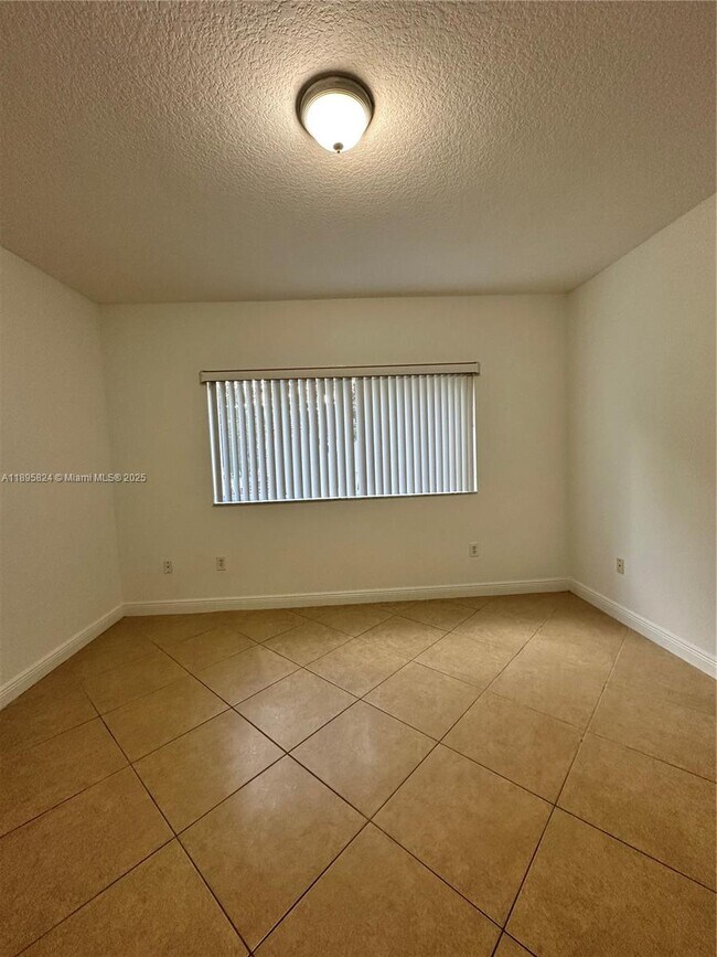 Building Photo - 10700 NW 66th St