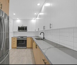 Building Photo - 8315 SW 72nd Ave