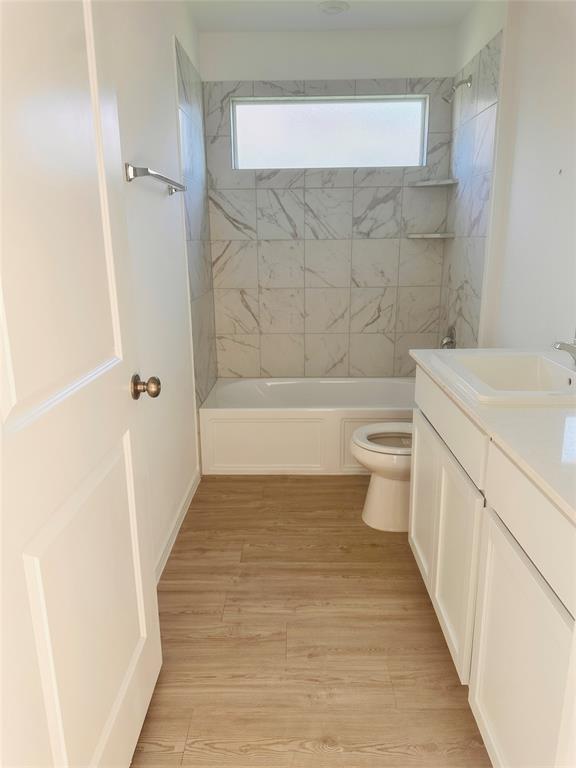 Building Photo - 131 Chapel Beck Dr