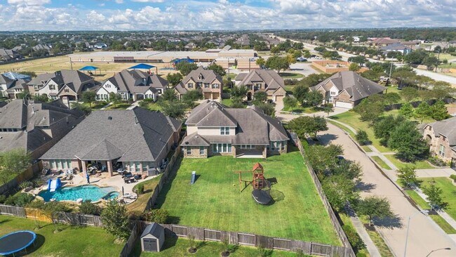 Building Photo - 16916 W Caramel Apple Trail