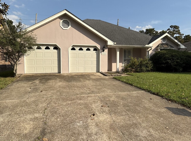 Building Photo - 182 Dunleith Dr