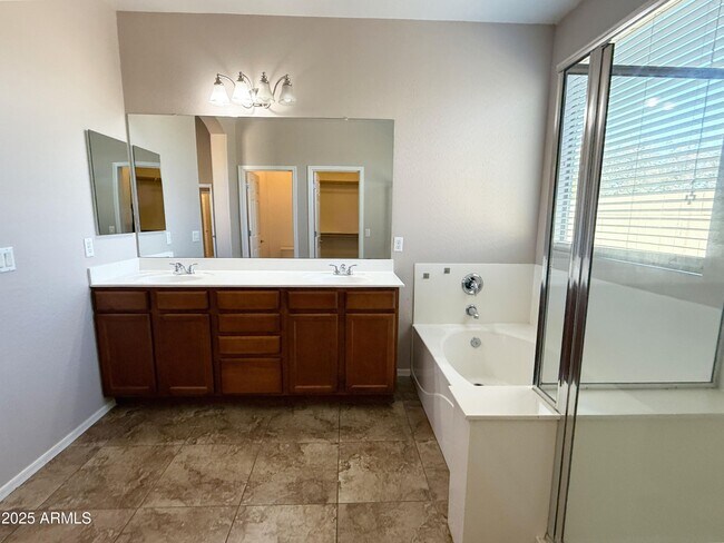 Building Photo - 3710 W Lydia Ln