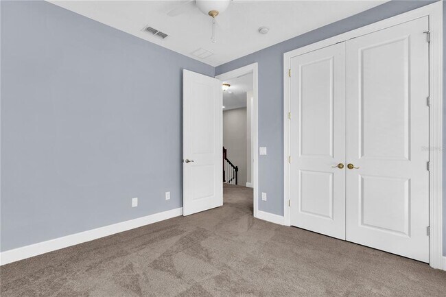 Building Photo - 1222 Roycroft Ave
