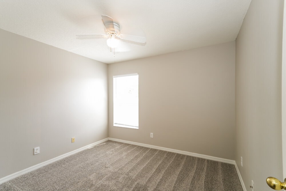 Building Photo - 21030 Green Wing Ct