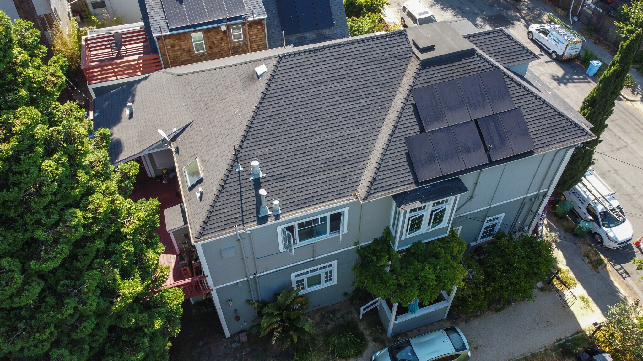 Building Photo - 1937 Russell St