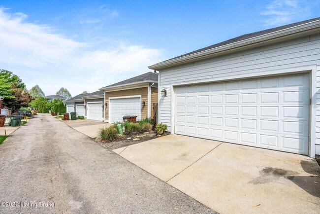Building Photo - 9514 Horsemint Ln