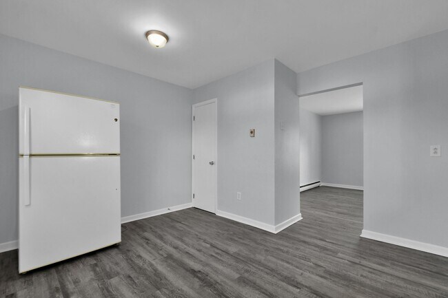 Building Photo - 2583 Red Rock Blvd