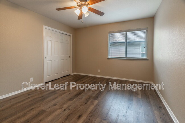 Building Photo - 409 Loch Lomond Dr