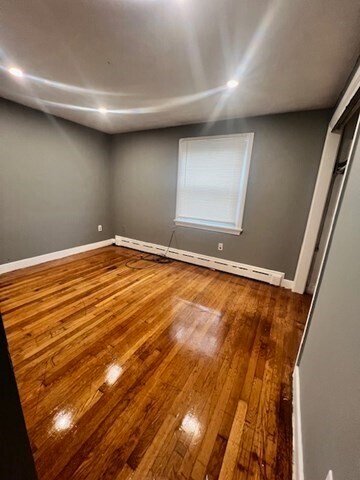Building Photo - 8 Thorndike St