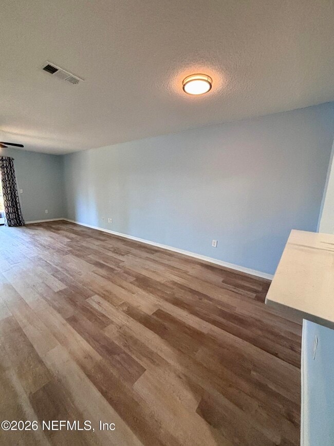 Building Photo - 138 Cranes Lake Dr