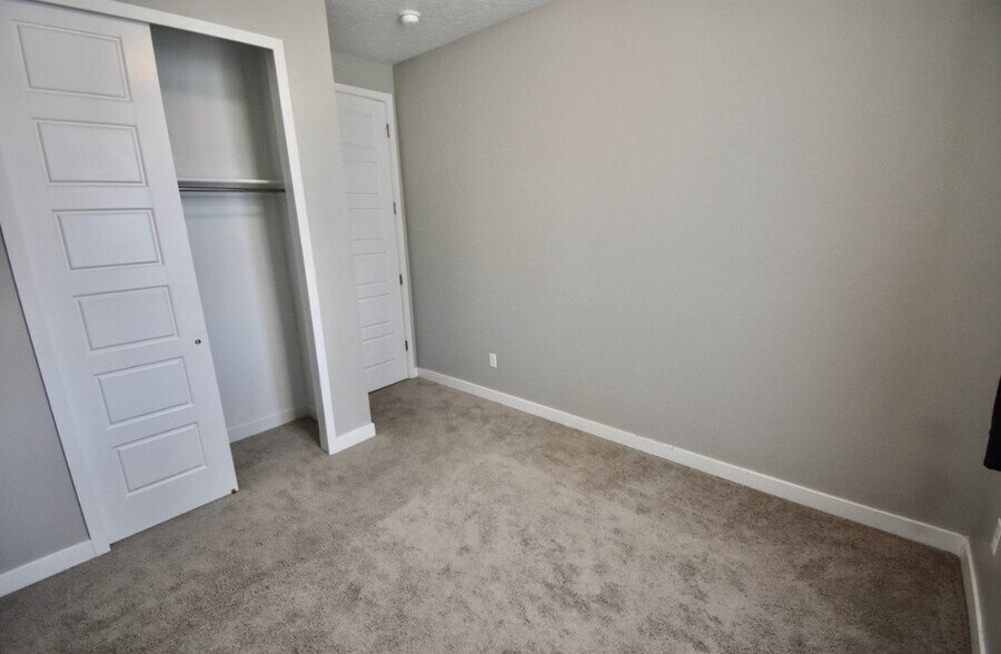 Building Photo - 968 Spruce Willow Wy