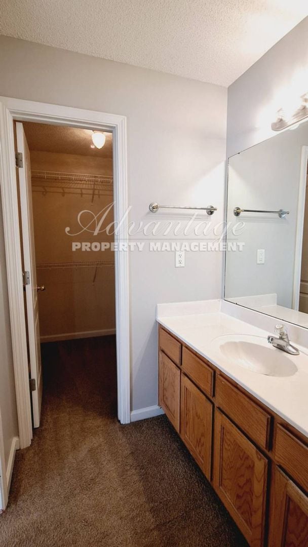Building Photo - Beautiful 3 bedroom 2 bath home in Cordova...