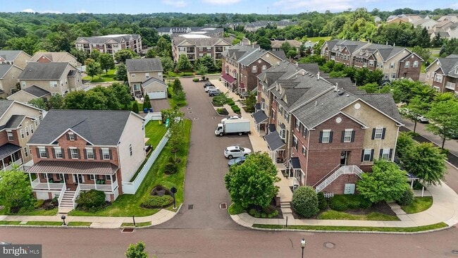 Building Photo - 3854 Ashland Dr