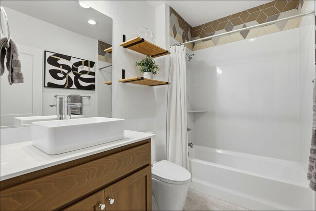 Building Photo - Beautiful 4BD/3.5BA Single-Family Home in the Dublin Boulevards Community!