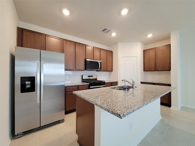 Building Photo - 2809 Cordova Hl Dr