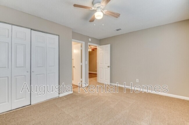 Building Photo - 3001 Strickland Ct