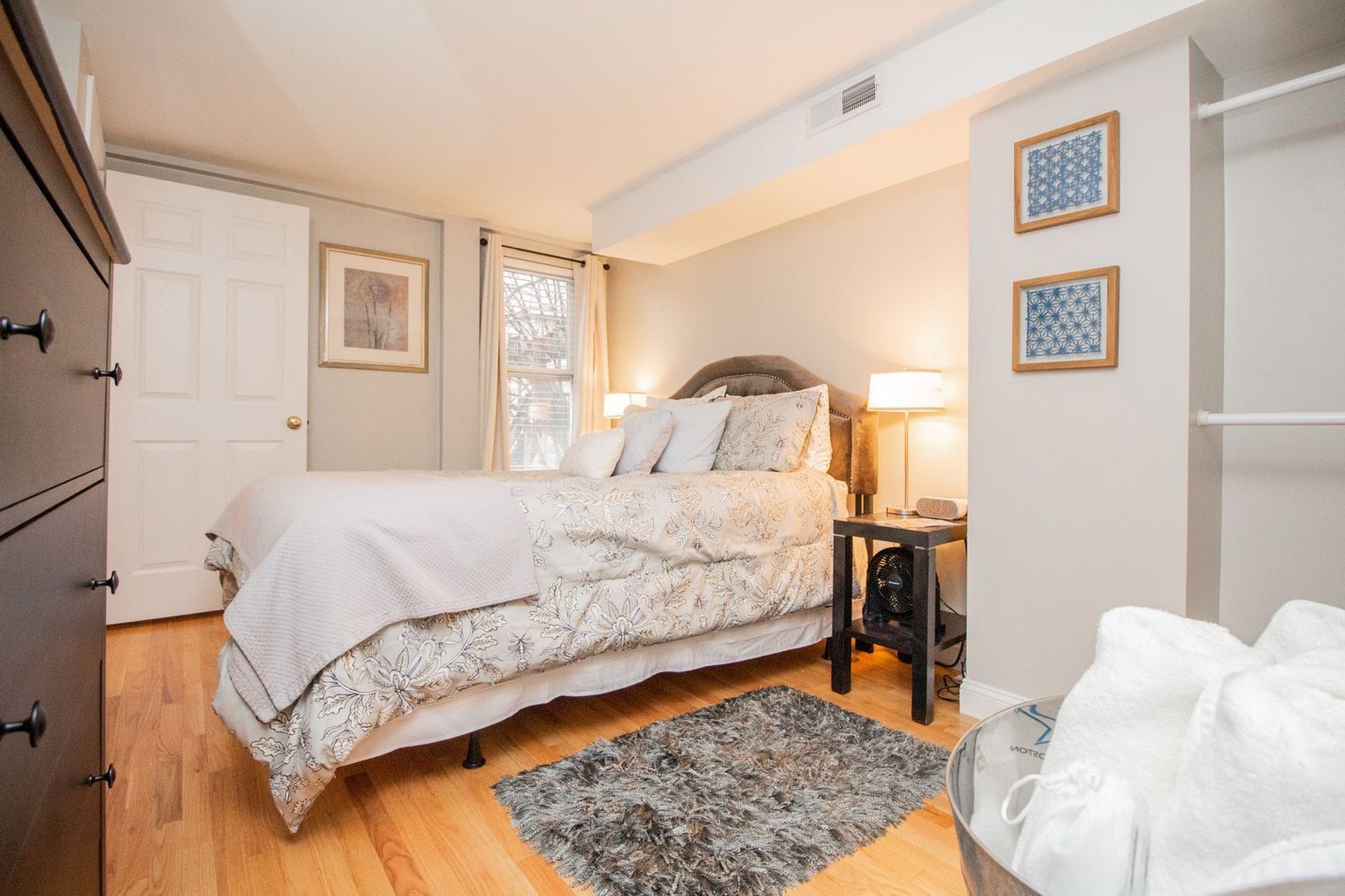 Building Photo - 25 A Jay St