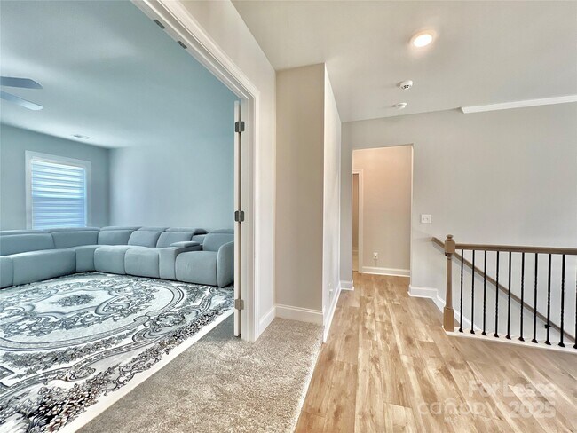 Building Photo - 1326 Ashe Mdw Dr