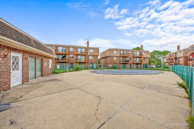 Building Photo - 1452 Carol Ct