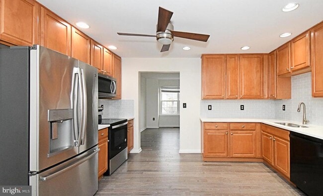 Building Photo - 1031 Balley Dr