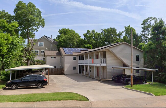 Building Photo - 938 Cleveland St