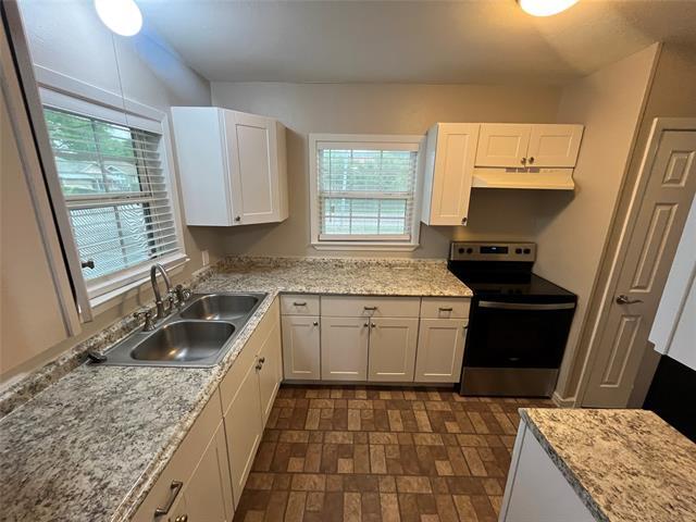 Building Photo - 4942 Garland Ave