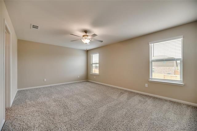 Building Photo - 208 Lk Rdg Dr
