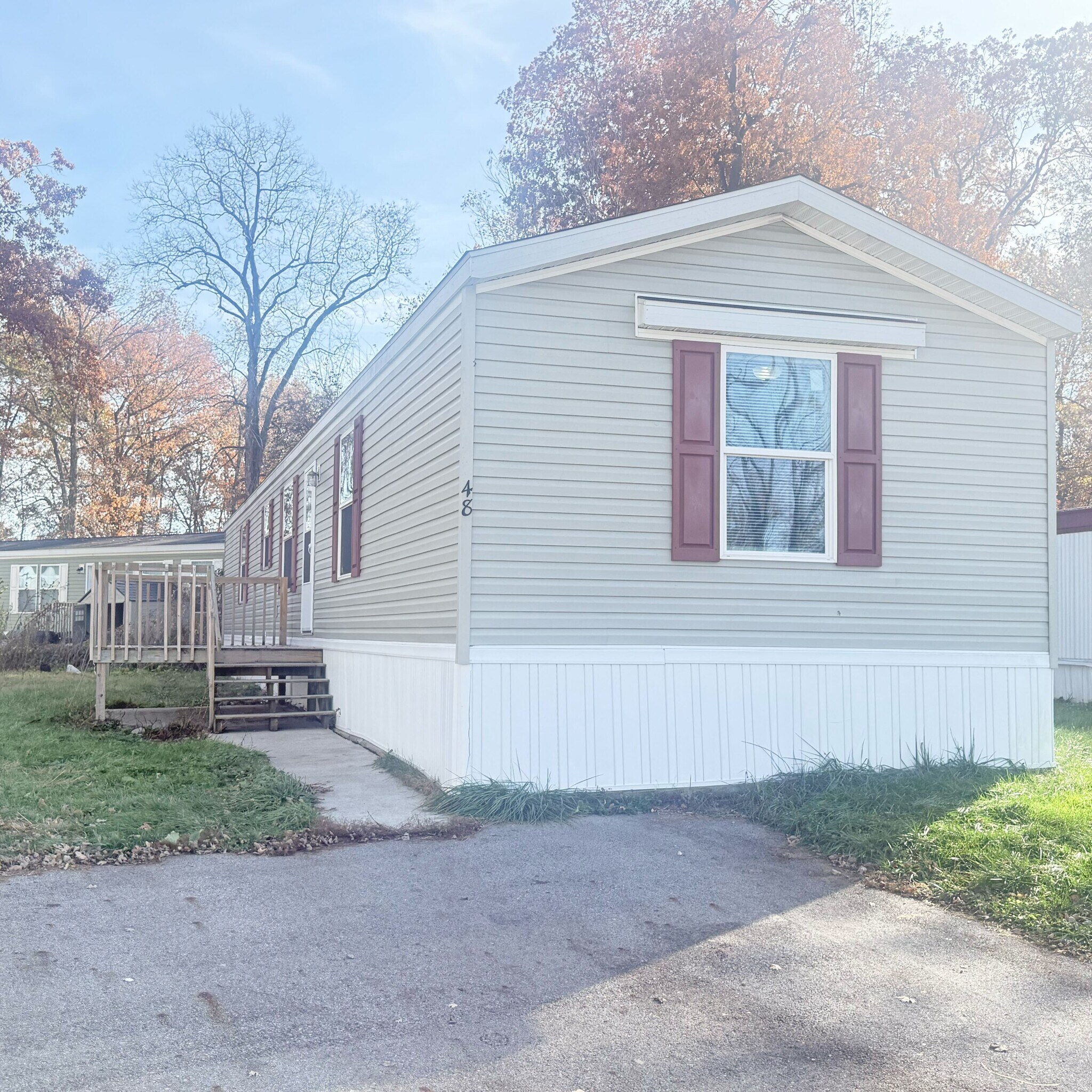 Building Photo - 10610 State Rte 762