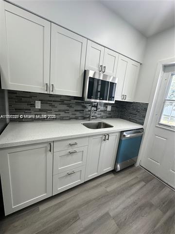 Building Photo - 280 NE 169th St