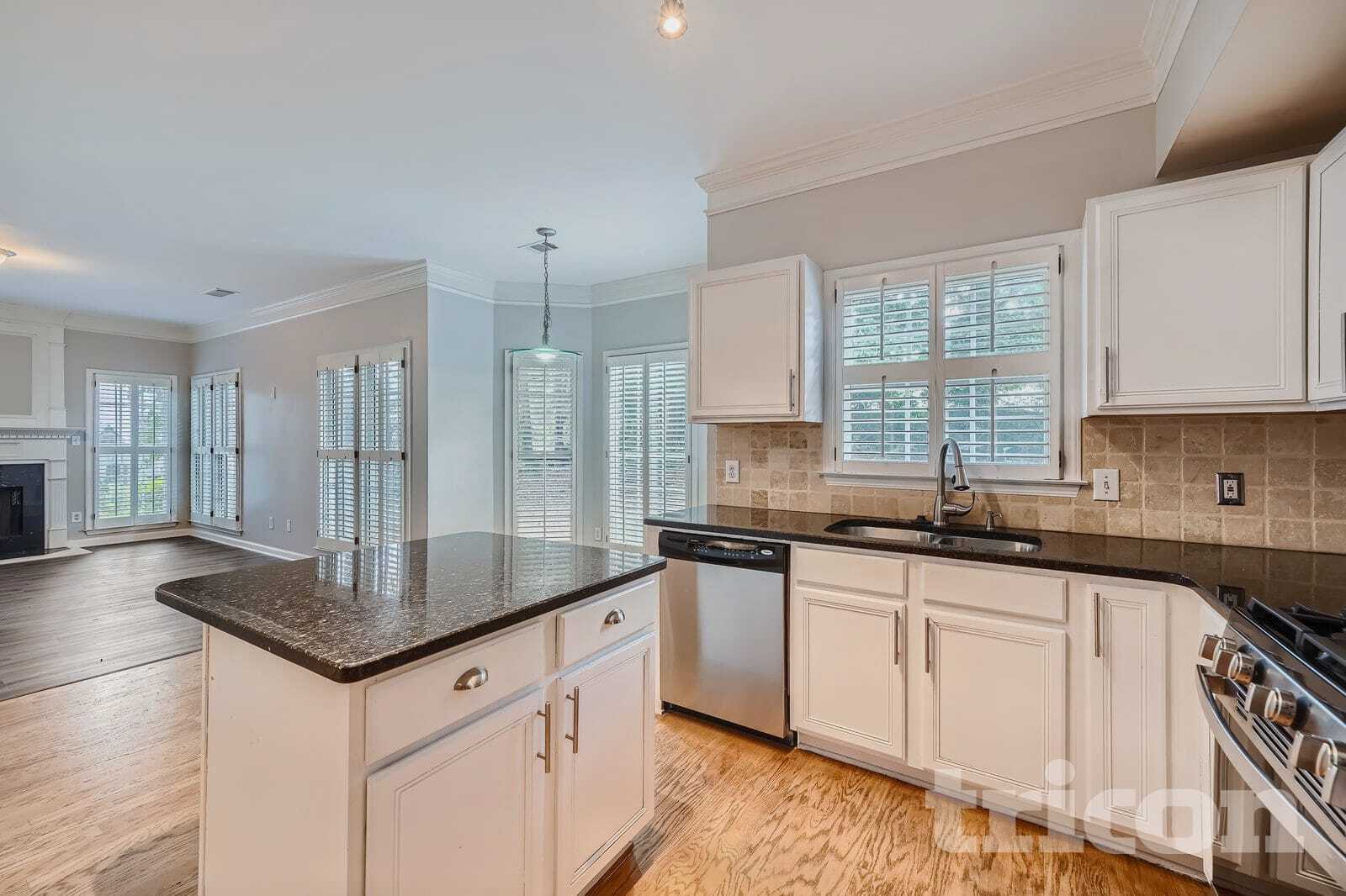 Building Photo - 3341 Rose Ridge